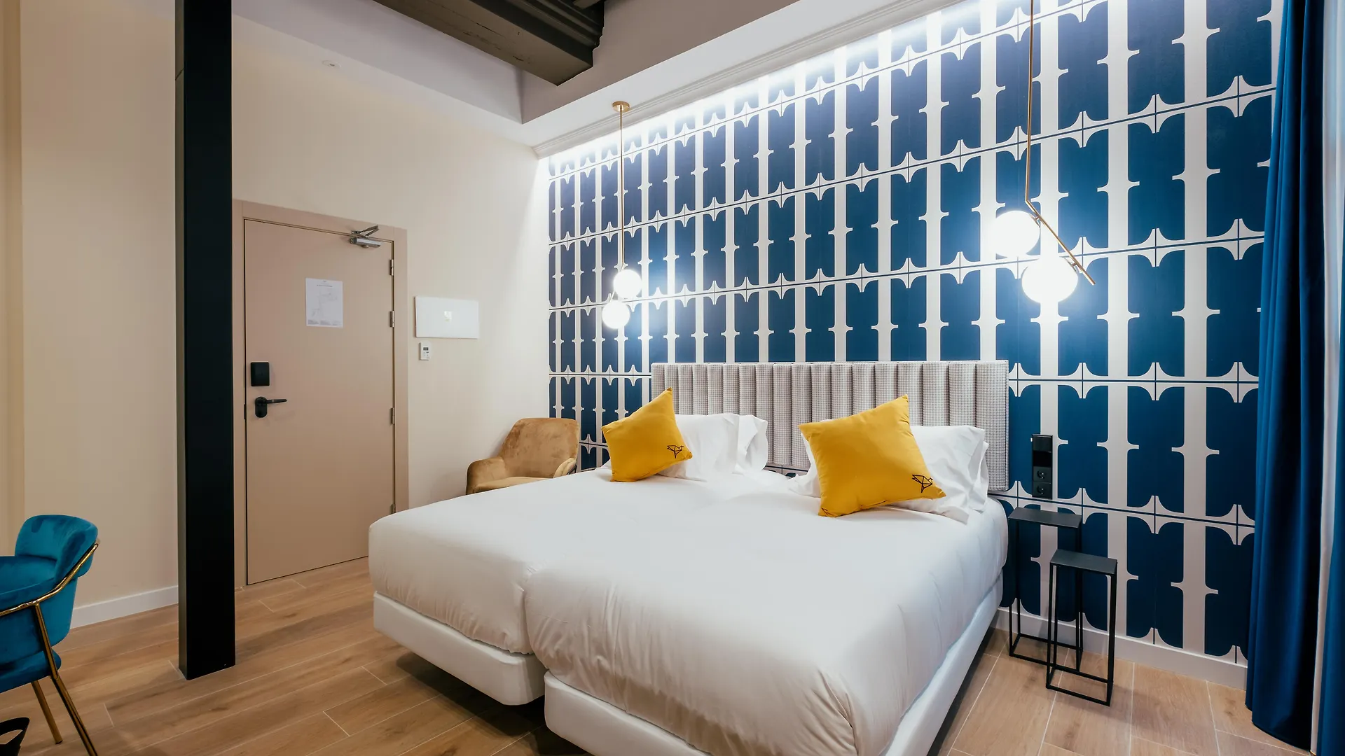 Hotel Cetina Sevilla Σεβίλλη